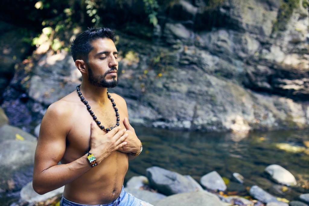 meditating can help heart health
